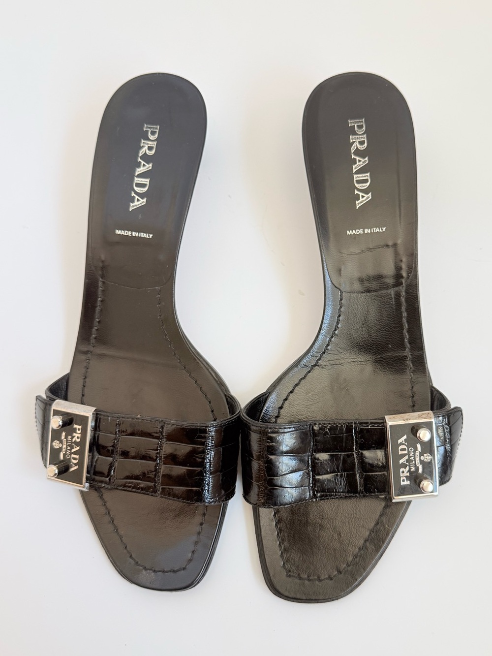 Prada Vintage Y2K Croc Embossed Leather Mule Black Logo Plaque Heels EU 38.5 - Picture 2 of 11